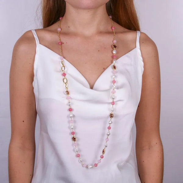 Collana in Metallo con cristalli a forma di fiore rosa e perle — collezione doge
