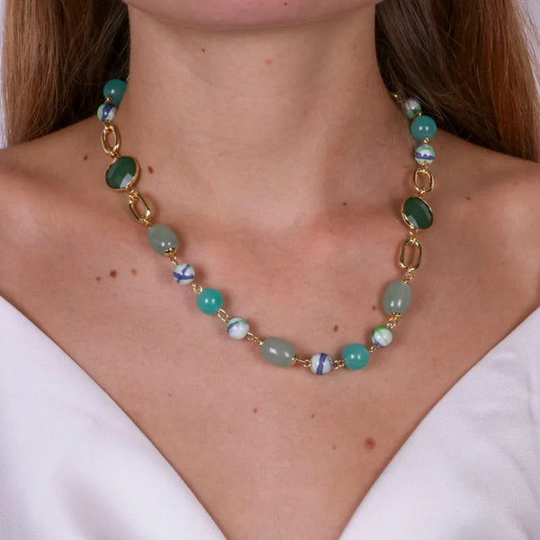 Collana in Metallo con pietre sfumate verdi — collezione doge