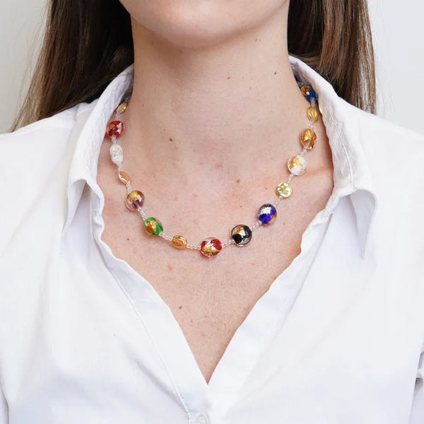 Collana in Metallo con cristalli colorati ispirati al vetro di Murano — collezione gondola
