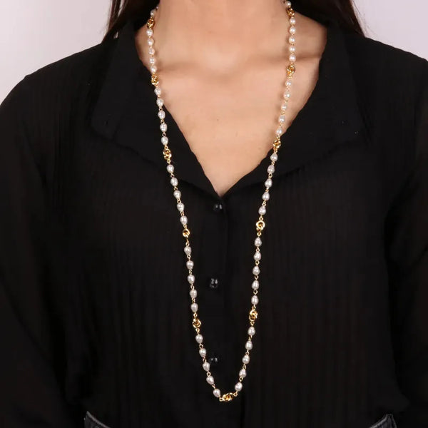 Collana in Metallo con perle e simboli intrecciati — collezione palazzo ducale