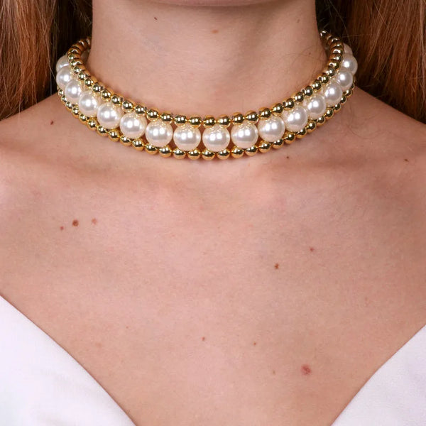 Collana in Metallo con perle bianche e perline oro — collezione serenissima
