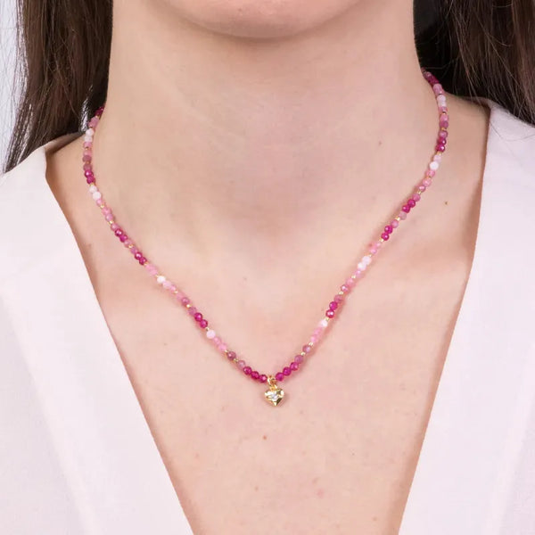 Collana in Metallo con pietre rosa e piccolo cuore — collezione Sospiri